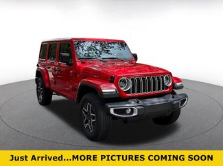 Used 2025 Jeep Wrangler Unlimited Sahara AWD/4WD video 1