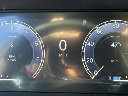 New 2025 Jeep Grand Cherokee L Limited w/ Luxury Tech Group II image 9