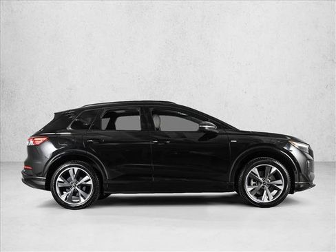 Certified 2024 Audi Q4 e-tron Premium Plus AWD/4WD image 4