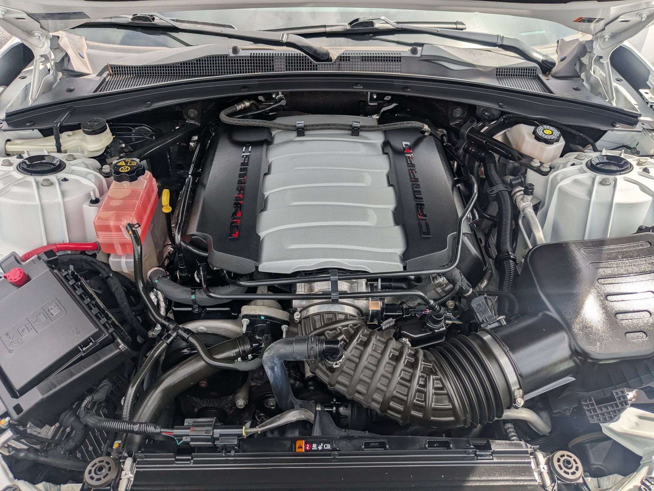 Used 2022 Chevrolet Camaro SS RWD image 29