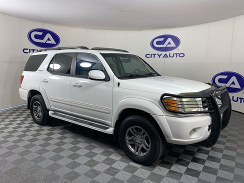 Used 2003 Toyota Sequoia Limited RWD image 1