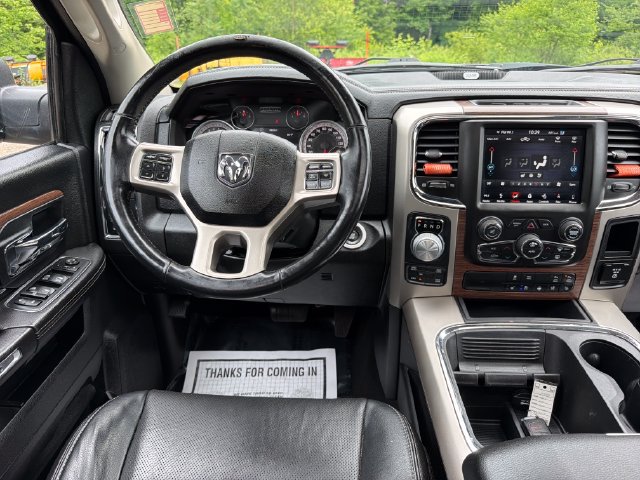 Used 2018 RAM 1500 Laramie w/ Convenience Group AWD/4WD image 15