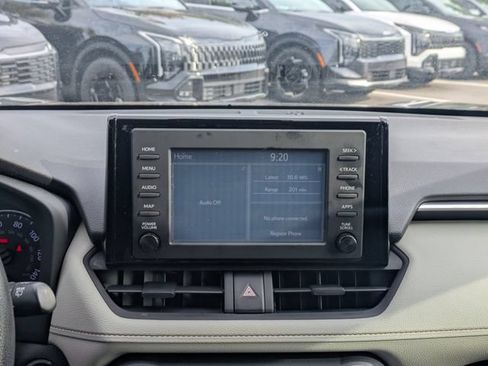 Used 2019 Toyota RAV4 XLE w/ Convenience Package FWD image 19