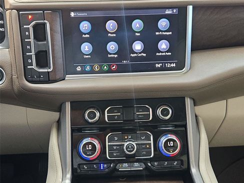 Used 2021 GMC Yukon Denali w/ Denali Premium Package RWD image 20