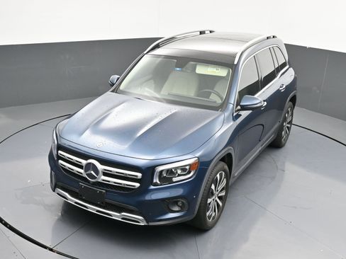 Used 2020 Mercedes-Benz GLB 250 image 39
