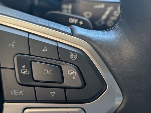 Used 2024 Volkswagen Atlas Cross Sport SEL R-Line image 36