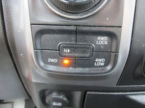 Used 2022 RAM 1500 Classic Warlock w/ Electronics Group AWD/4WD image 13