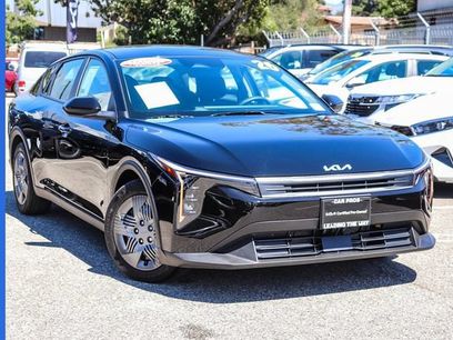 Certified 2025 Kia K4
