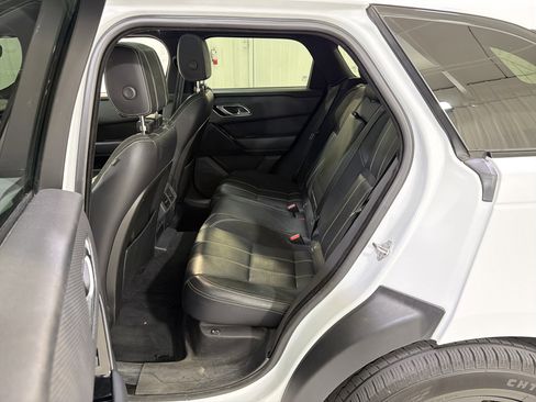 Used 2020 Land Rover Range Rover Velar R-Dynamic S image 12