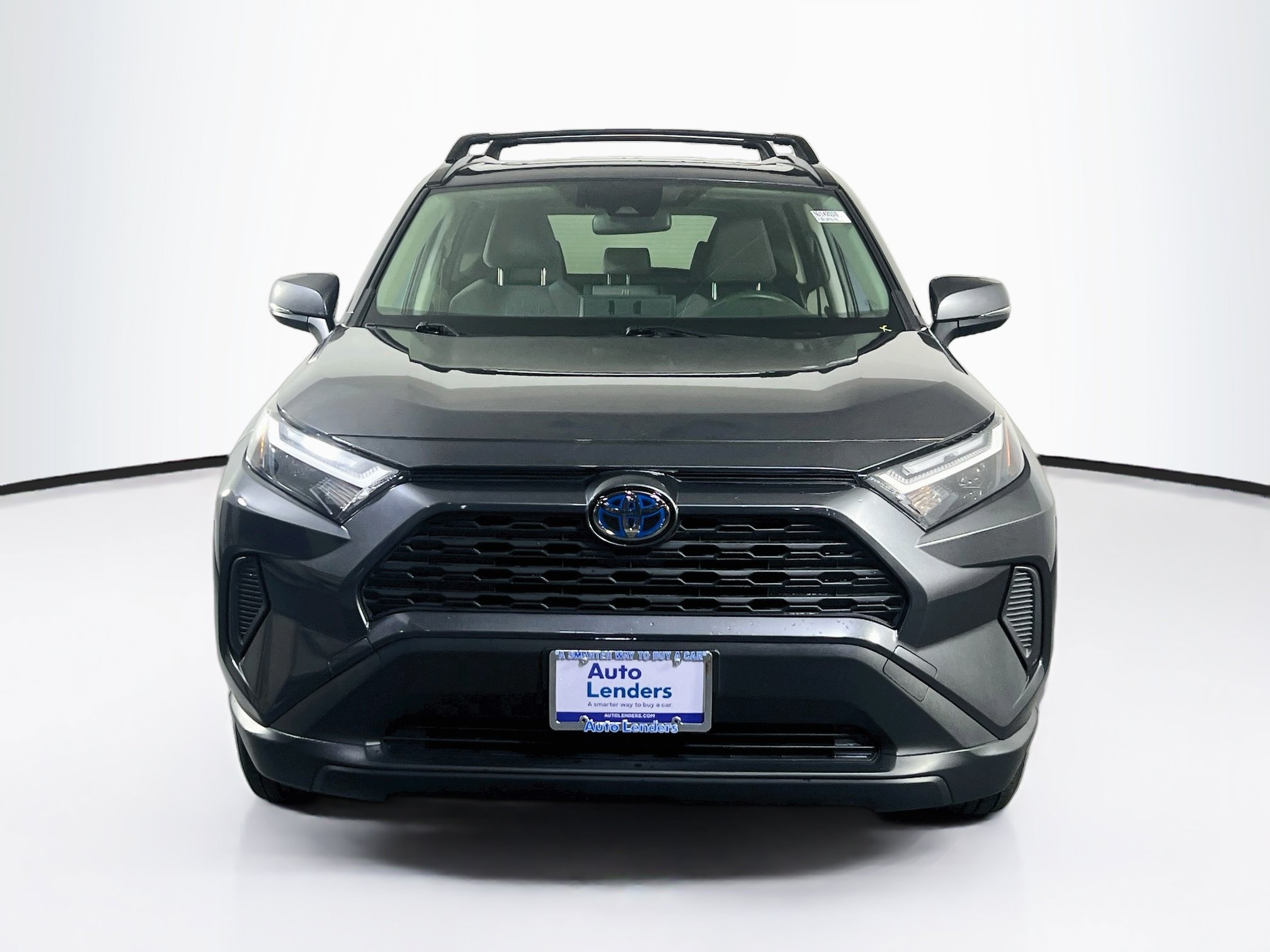 Used 2022 Toyota RAV4 XLE w/ Convenience Package AWD/4WD image 2