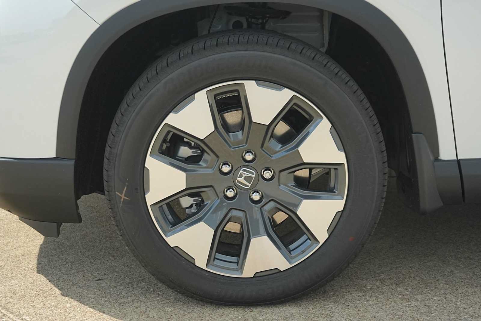 New 2026 Honda Pilot Elite image 7