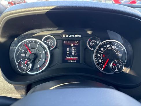 Used 2024 RAM 3500 Tradesman w/ Chrome Appearance Group image 20