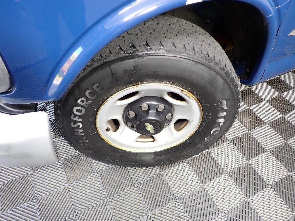 Used 1999 Chevrolet Express 3500 RWD image 37