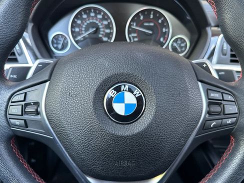 Used 2018 BMW 328d Sedan w/ Convenience Package RWD image 25