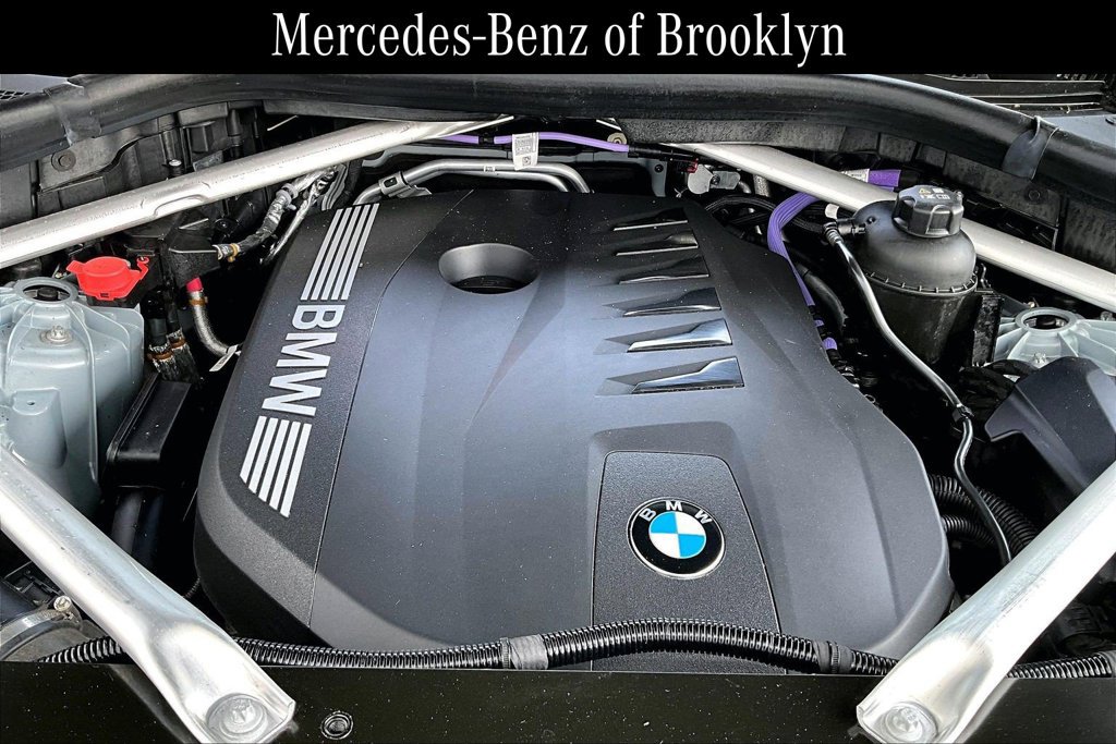Used 2025 BMW X5 xDrive40i w/ M Sport Package AWD/4WD image 30
