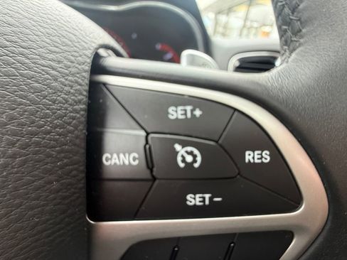 Used 2015 Dodge Durango Limited w/ Nav & Power Liftgate Group image 30