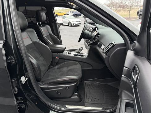 Used 2020 Jeep Grand Cherokee Trailhawk image 47