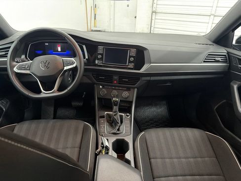 Used 2022 Volkswagen Jetta Sport FWD image 22