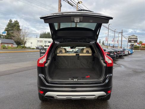 Used 2016 Volvo XC60 T5 Premier image 7