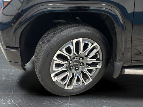 Used 2024 GMC Sierra 1500 Denali Ultimate AWD/4WD image 38