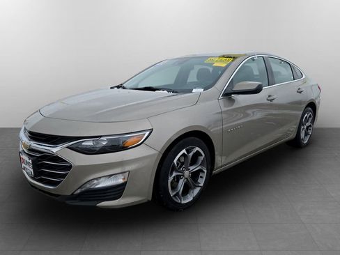 Used 2024 Chevrolet Malibu LT image 12