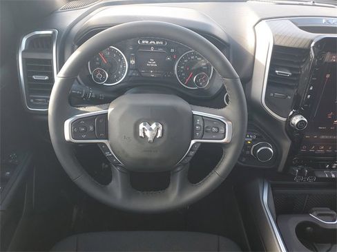 New 2026 RAM 1500 Big Horn AWD/4WD image 13