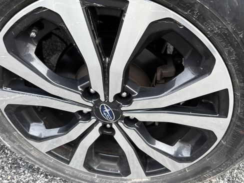 Used 2023 Subaru Forester Limited image 10