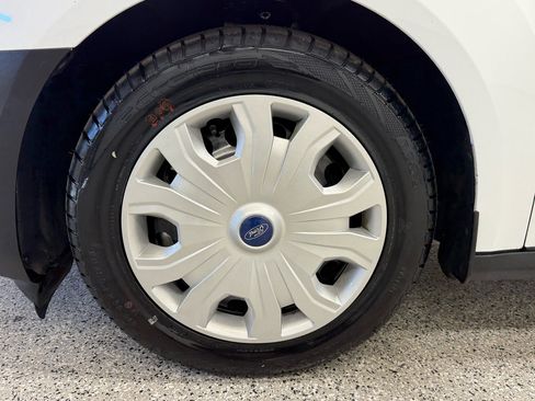 Used 2022 Ford Transit Connect XL image 9