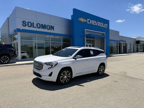 Certified 2019 GMC Terrain Denali w/ Advanced Safety Package AWD/4WD image 1