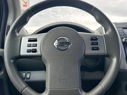 Used 2021 Nissan Frontier SV image 23