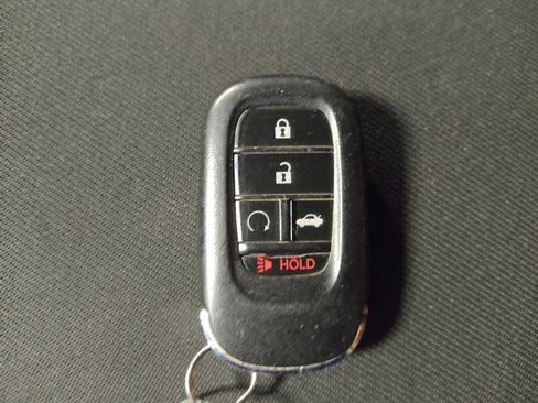 Used 2023 Honda Civic Sport image 32