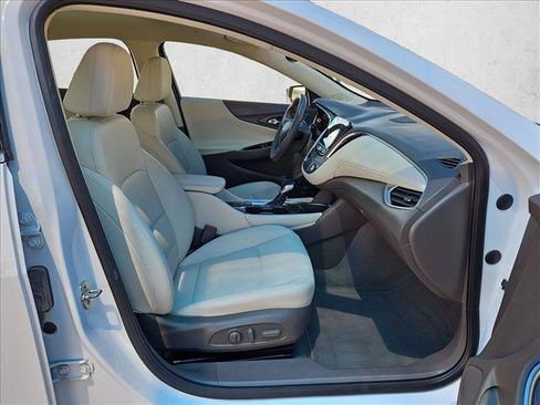 Certified 2024 Chevrolet Malibu LT FWD image 21