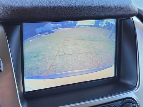 Used 2019 Chevrolet Suburban Premier image 27