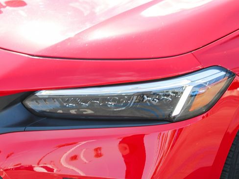 Used 2024 Honda Civic EX-L image 5
