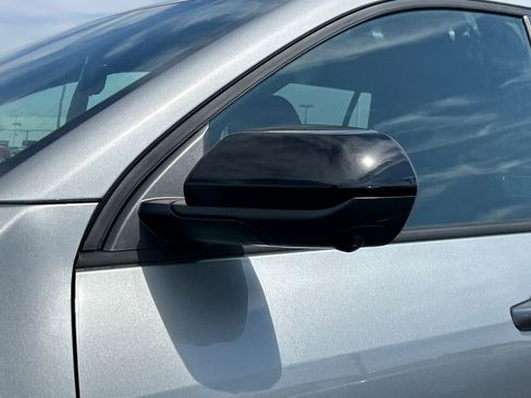 New 2026 GMC Terrain Elevation w/ Elevation Premium Package AWD/4WD image 13