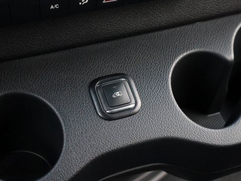 New 2026 Mercedes-Benz Sprinter 2500 image 38