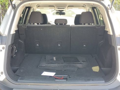 Used 2023 Nissan Rogue SV AWD/4WD image 8