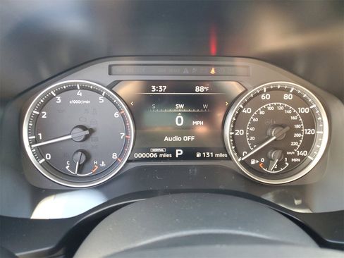 New 2025 Mitsubishi Outlander SE image 13