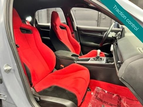 Used 2024 Honda Civic Type R image 8