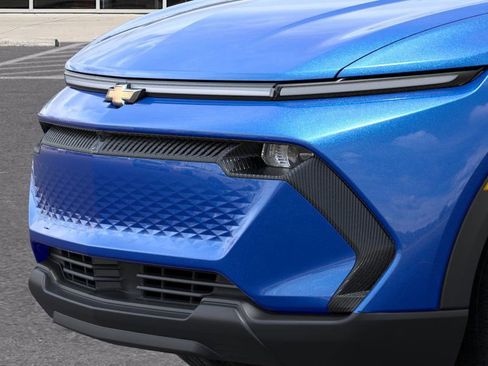 New 2026 Chevrolet Equinox EV LT image 37