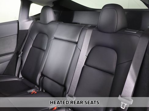 Used 2024 Tesla Model Y Long Range image 8