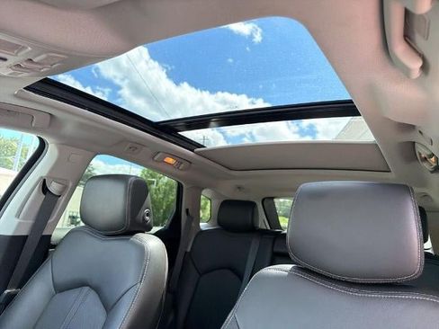 Used 2014 Cadillac SRX Luxury w/ Driver Awareness Package FWD image 34