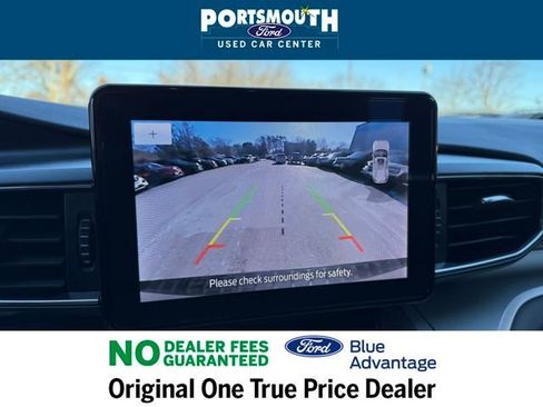 Certified 2022 Ford Explorer XLT w/ Equipment Group 202A image 11