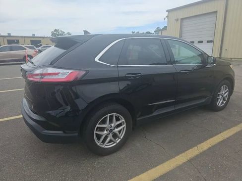 Used 2021 Ford Edge SEL FWD image 2