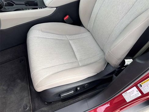 Used 2024 Honda Accord EX image 13