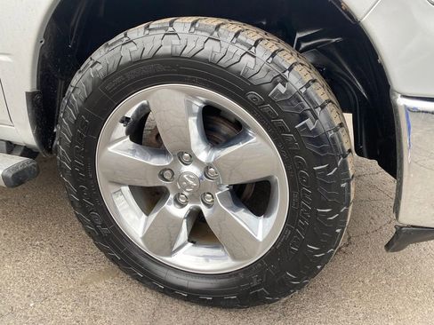 Used 2017 RAM 1500 Big Horn AWD/4WD image 32