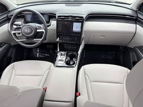 Used 2024 Hyundai Tucson Limited AWD/4WD image 16