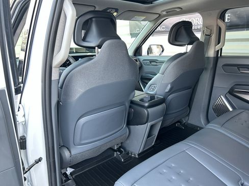 Certified 2026 Kia EV9 Wind AWD/4WD image 13