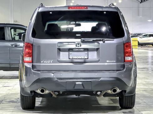 Used 2015 Honda Pilot Touring image 9