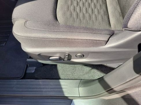 New 2026 Nissan Pathfinder SV w/ Cargo Package image 9